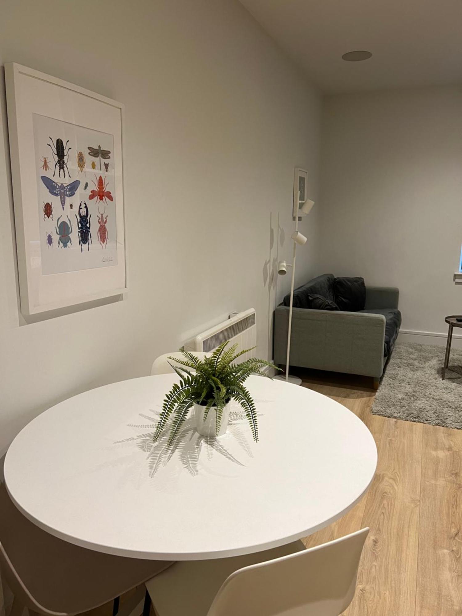London Heathrow Airport Apartment Voyager House Terminal 12345 - Ev Electric And Parking Available! Hillingdon Esterno foto